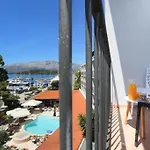 Hotel Lumbarda Otel 3*