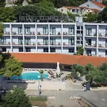 Hotel Hotel Lumbarda 3*