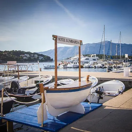Hotel Lumbarda لومباردا