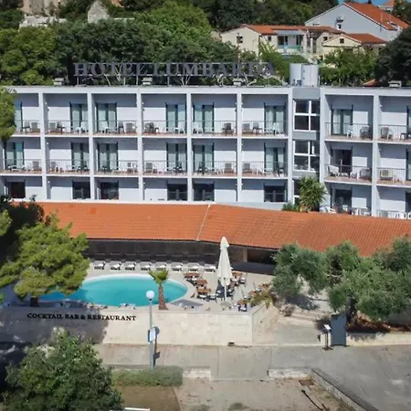 Hotel Hotel Lumbarda 3*