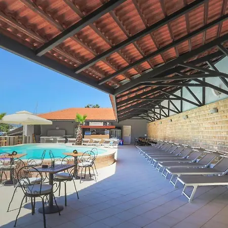 فندق Hotel Lumbarda