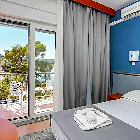Hotel Lumbarda