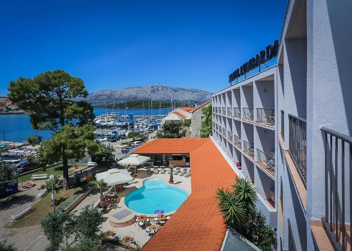 Hotel Lumbarda 3* Lumbarda